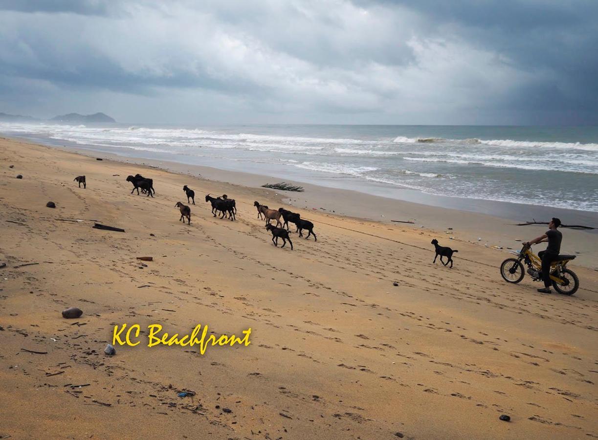 Kc Beachfront Marang Εξωτερικό φωτογραφία